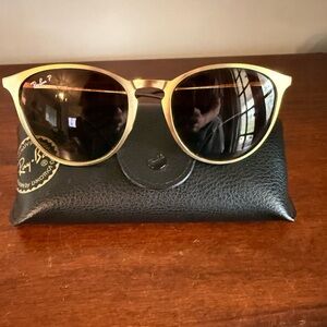 Ray-Ban Erika 3539 Gold. Polarized. Made in China. Never worn.Perfect condition